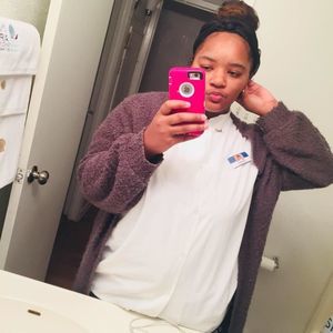 Meet your Posher, Alexus